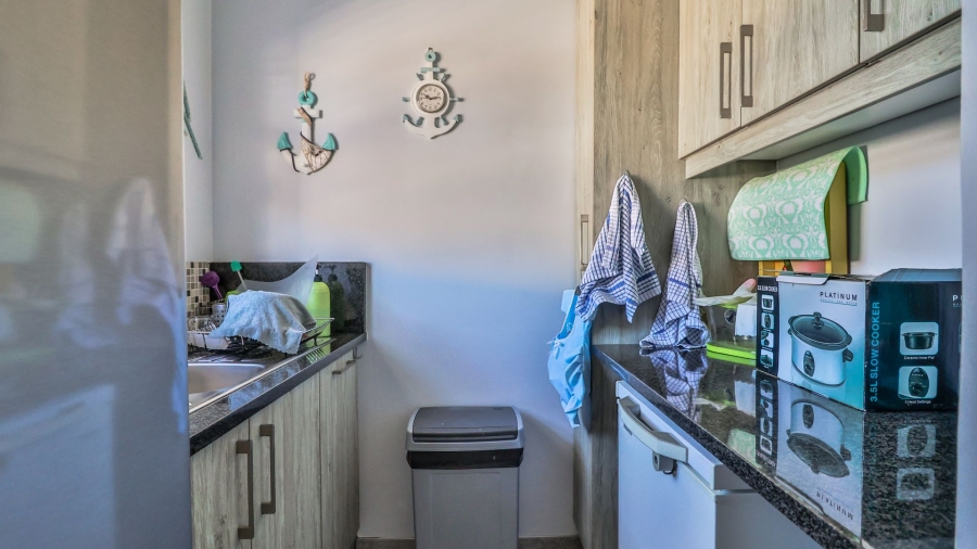 3 Bedroom Property for Sale in Golden Mile Western Cape